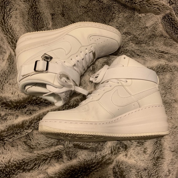 Nike Shoes - Air Force 1 Nike Lunar Sky HI 8.5W WHITE